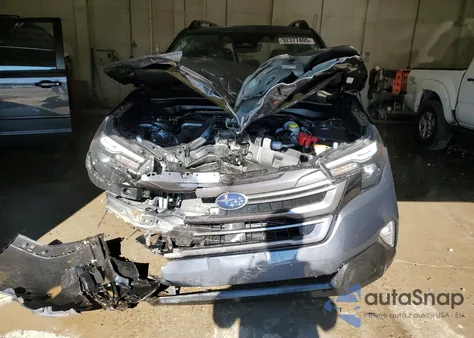 2025 Subaru Forester Premium из США, поврежденный, VIN JF2SLDBC9SH528821